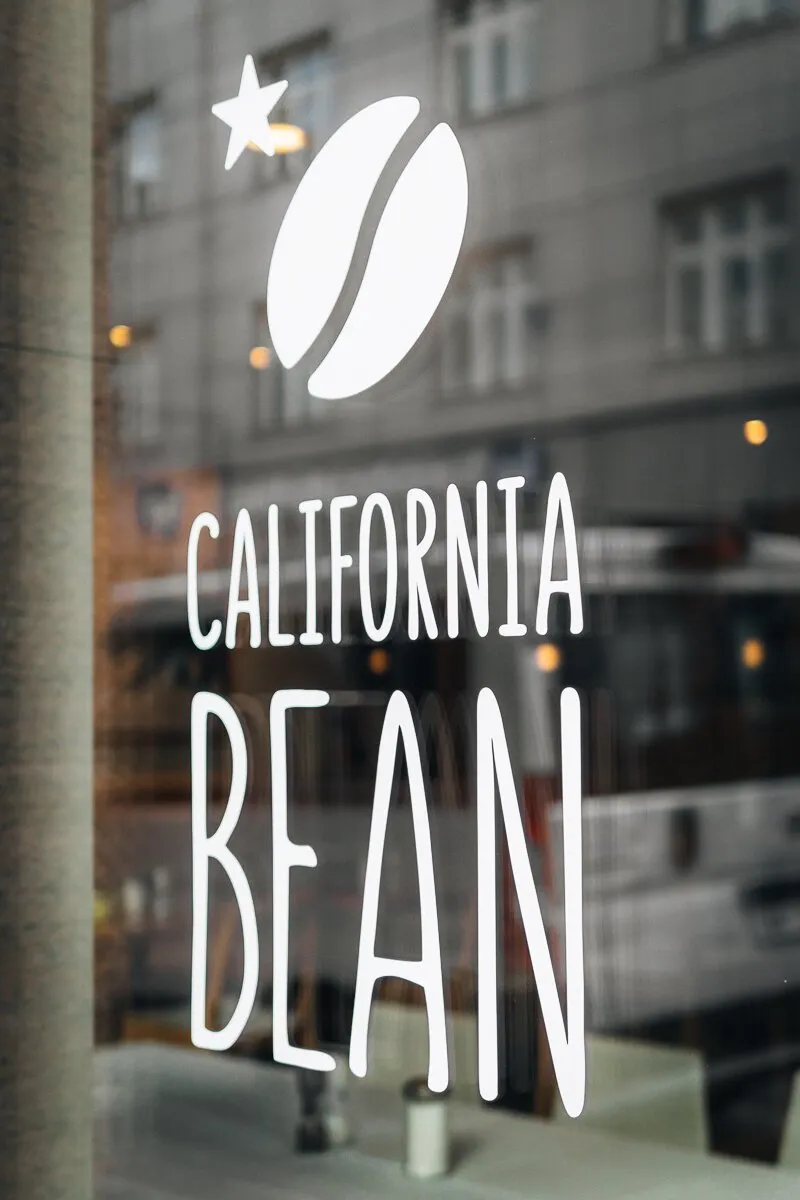 Fensterbeschriftung California Bean Café